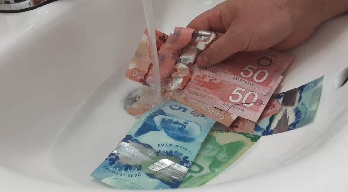Is Canadian Money Waterproof?